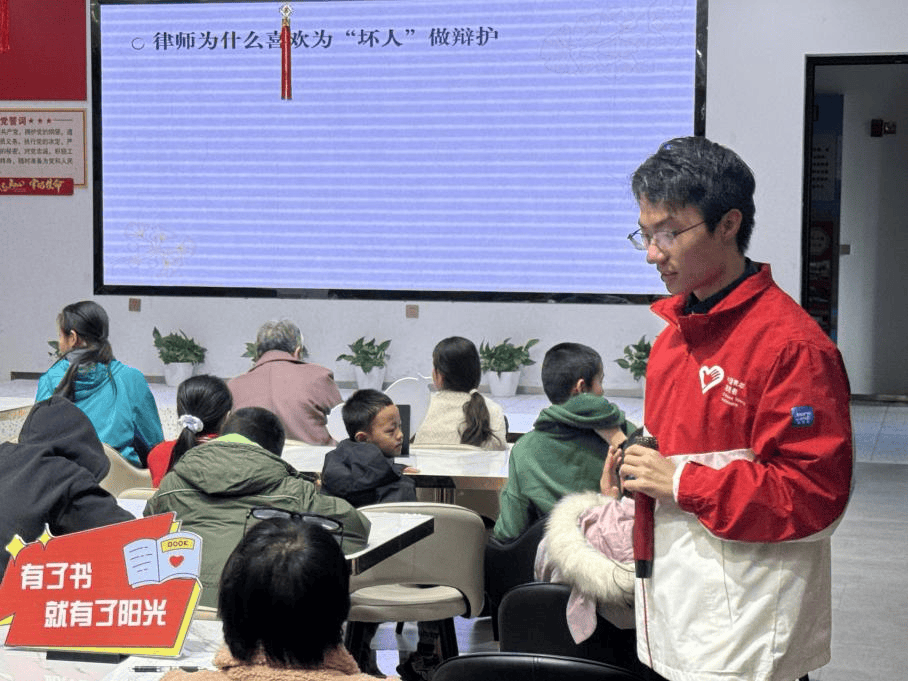 新时代中国调研行之看区域·大湾区篇丨夯实优长 展拓新机——香港书写由治及兴新篇章