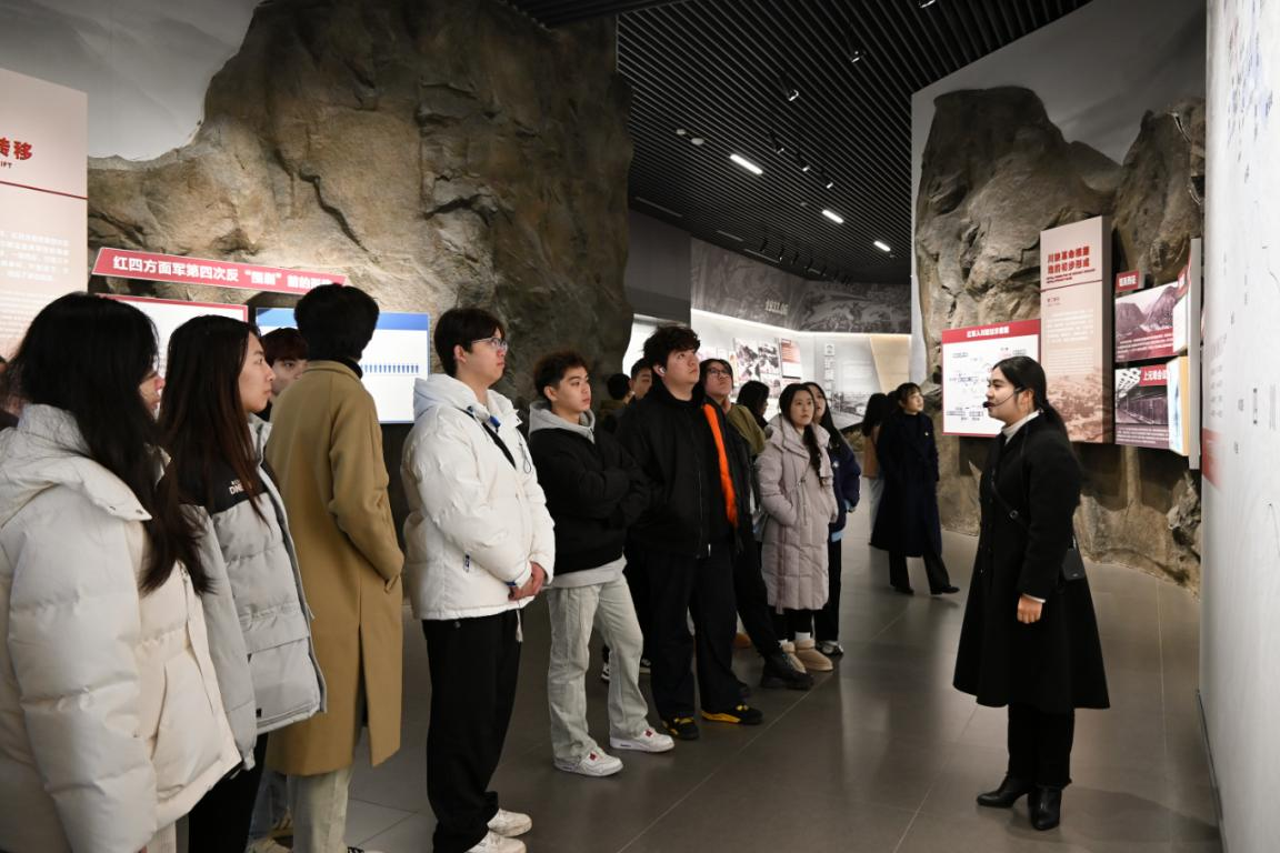 中国建筑科技展投资者开放日活动举行