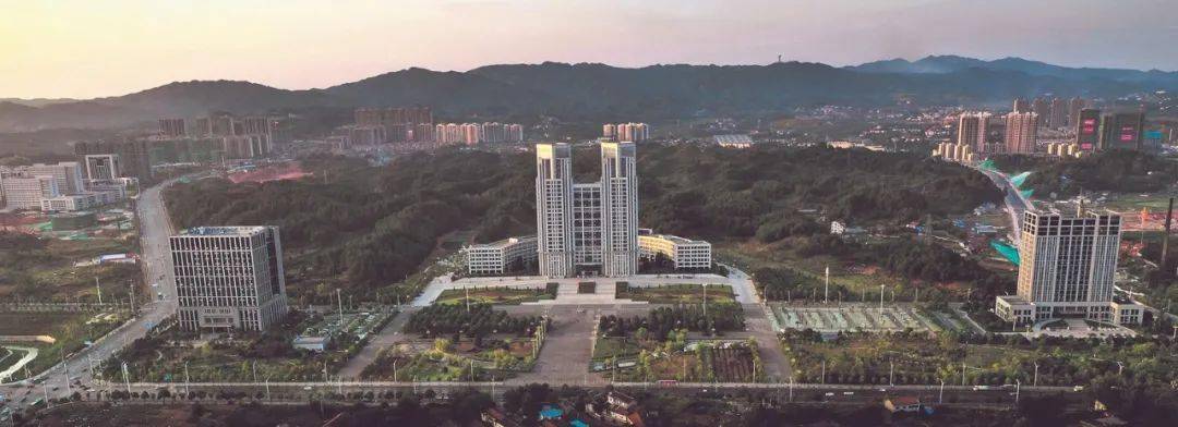 一座重工业城市的生态蝶变