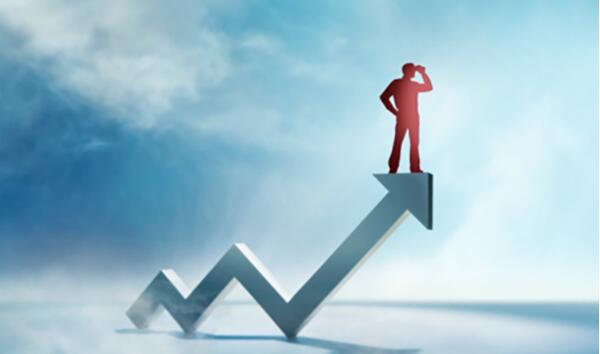 第一观察 | 引领中俄关系登高望远