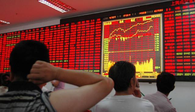 基金公司牵手DeepSeek 搅动行业“一池春水”