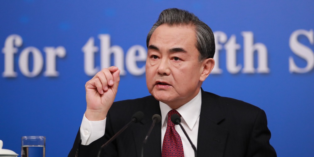 两会·外长记者会|王毅:中美必须在这个星球上和平共处