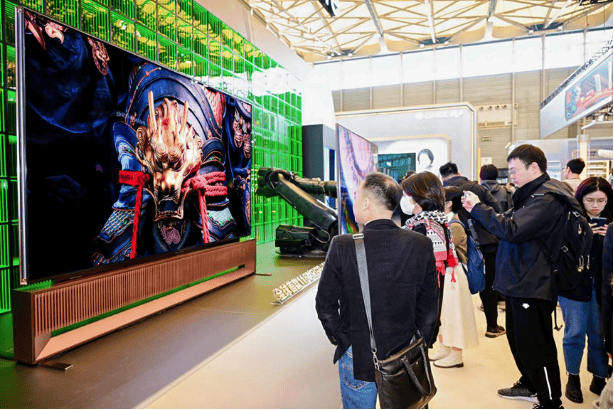 海信发布2025世俱杯新品 引领AI智能家电新风向