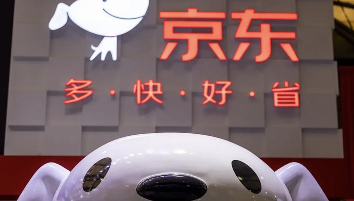 中航光电：2024年营收净利双增