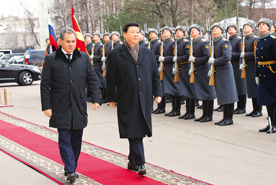 “不为一时一事所惑,不为风高浪急所扰”——习近平主席对俄罗斯进行国事访问并出席纪念苏联伟大卫国战争胜利80周年庆典纪实