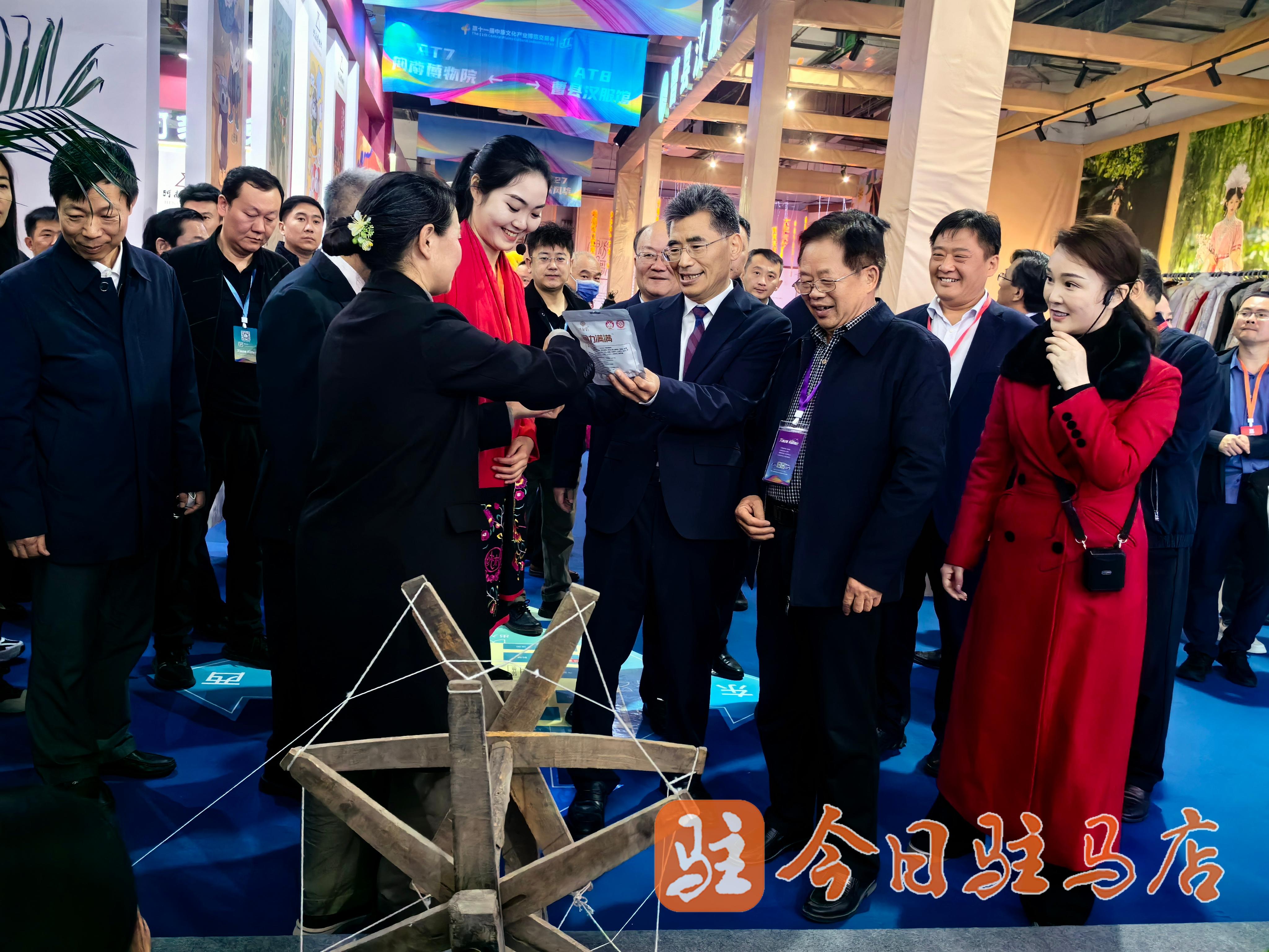 第二十一届文博会开幕 向世界展现中国文化产业澎湃动能