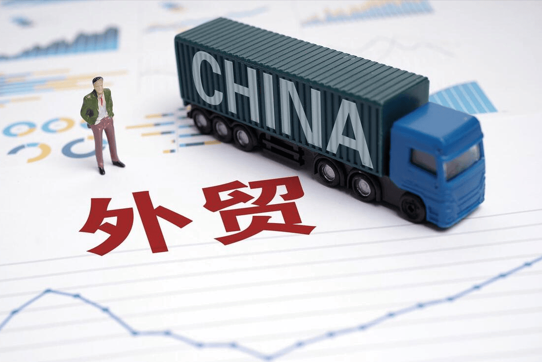 特朗普称将把钢铝关税提高至50%