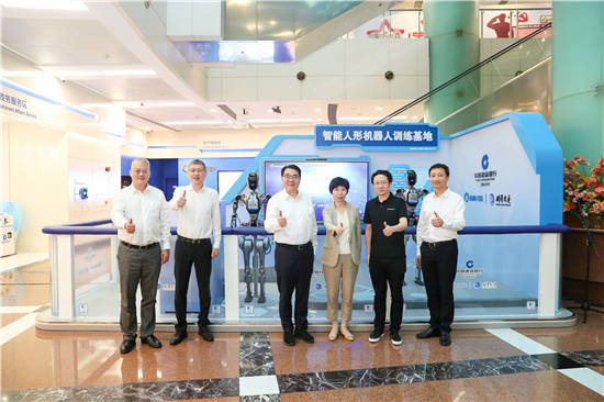 两部门:力推智能养老服务机器人结对攻关与场景应用试点