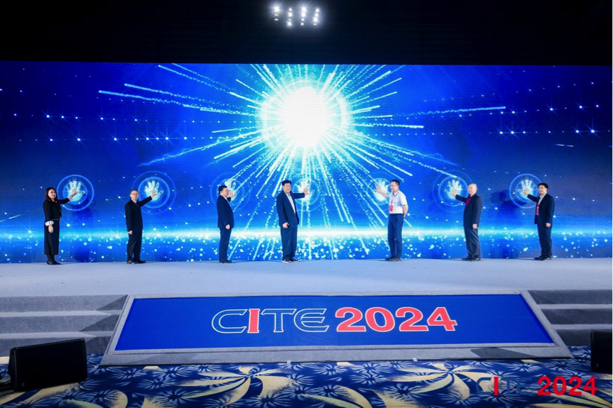 小中见活力 创新领风潮——第二十届中国国际中小企业博览会见闻