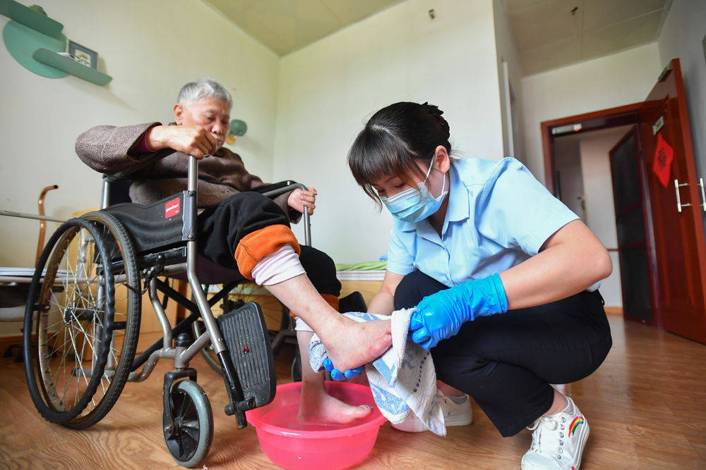 新华视点丨找人工客服，为啥这么难