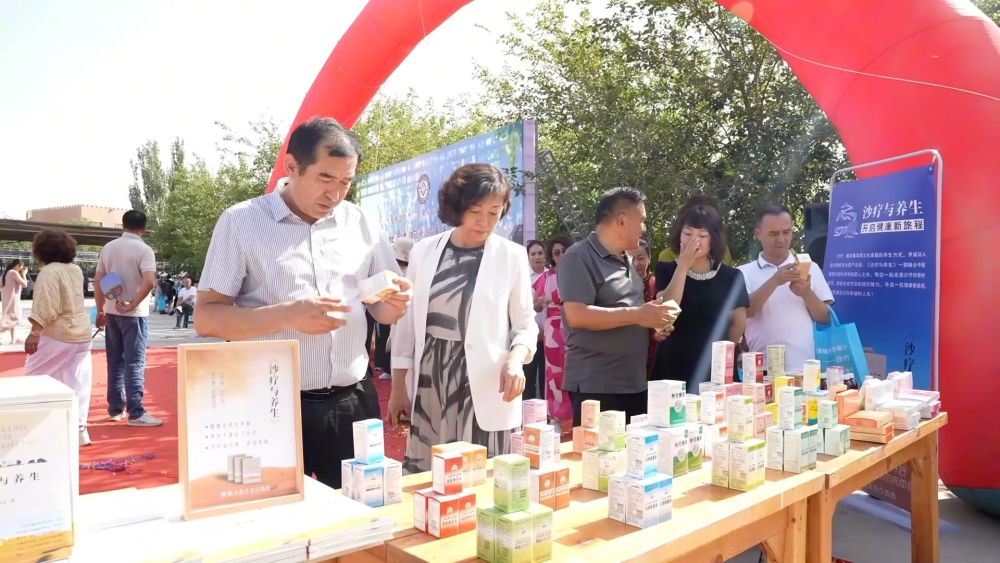 新华视点｜多元文旅绘就暑期画卷 夏日经济点燃消费热潮