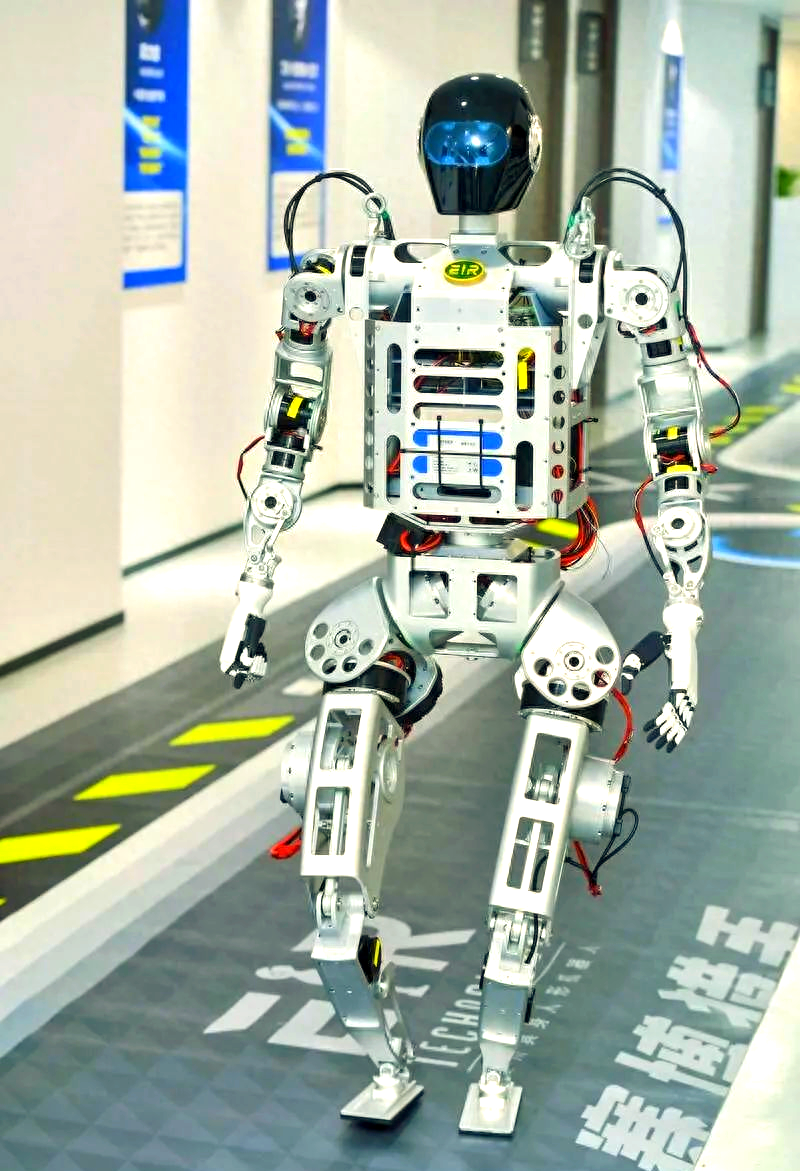 诺力股份:首发具身智能化工取样机器人“诺宝II号”