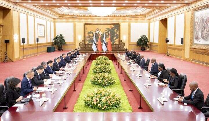 加强民间交往 推进友好合作——习近平主席贺辞为新时代中俄人民相知相亲增添动力