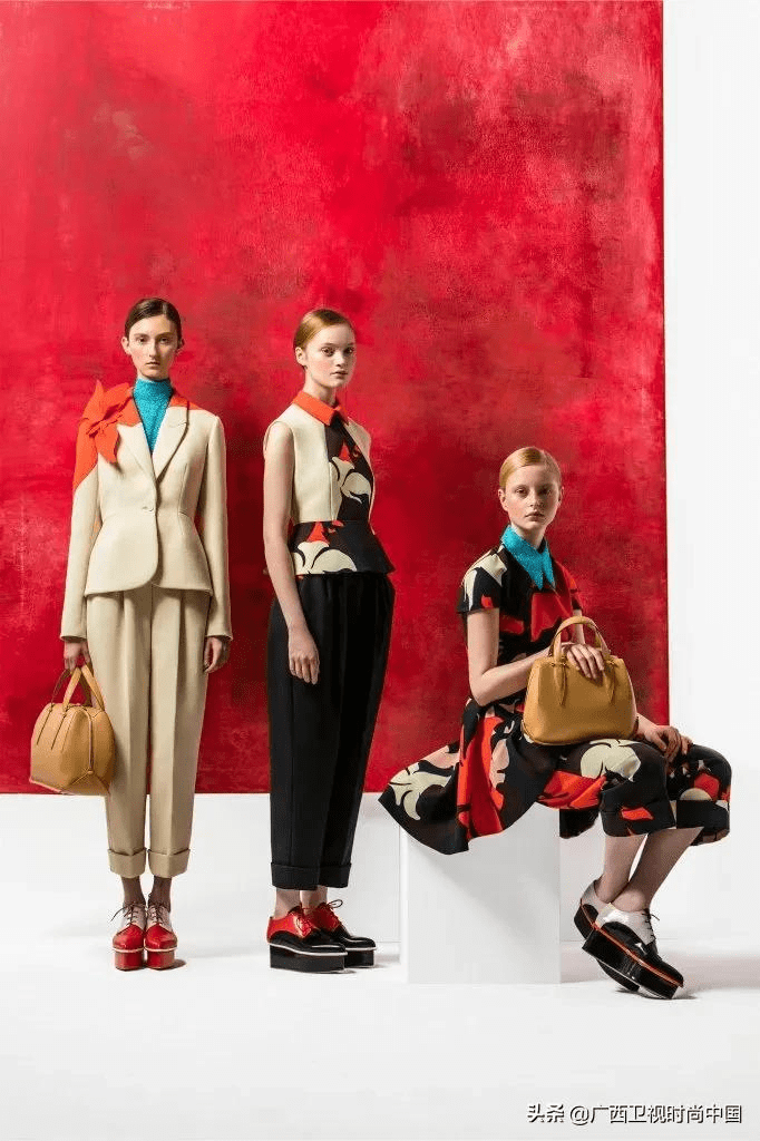 年轻人过节新时尚：玩转“联名经济”