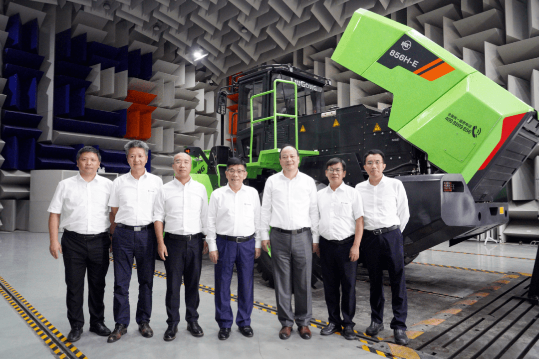 宁德时代与马士基签署全球战略合作备忘录