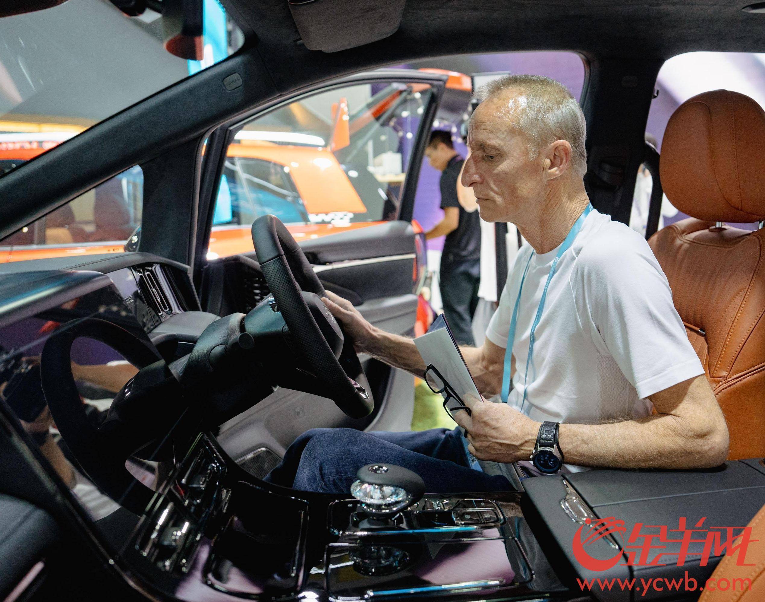 美的亮相第138届广交会