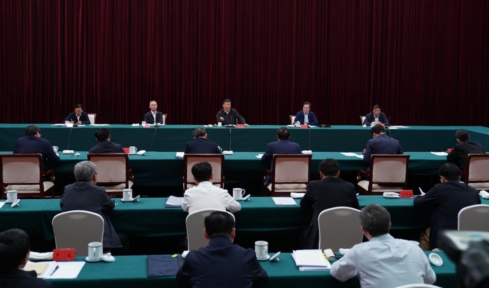 中共中央召开党外人士座谈会 习近平主持并发表重要讲话