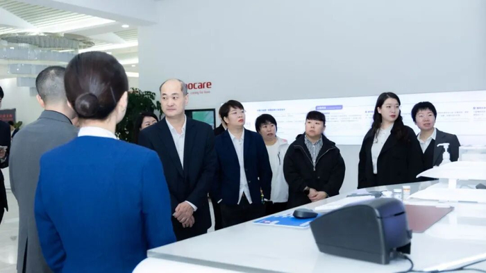 从峰会到共赢！方舟健客、旺山旺水深化“AI+慢病管理”领域战略合作，共筑健康产业数智未来