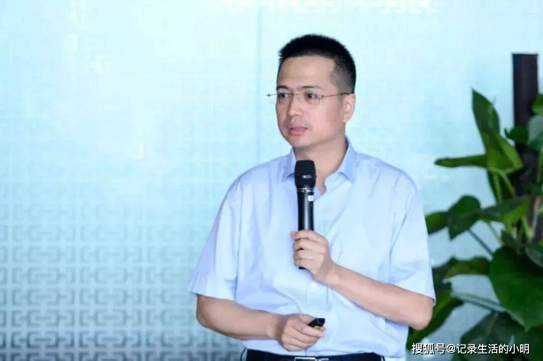 奇瑞系高管密集入主众泰汽车 重组传闻下股价大涨退市风险未消