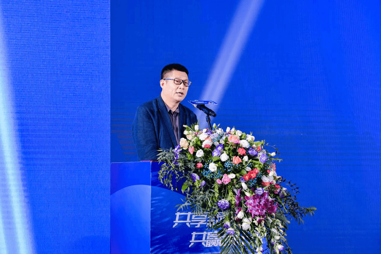 职业教育市场格局生变！两大巨头达成深度战略合作