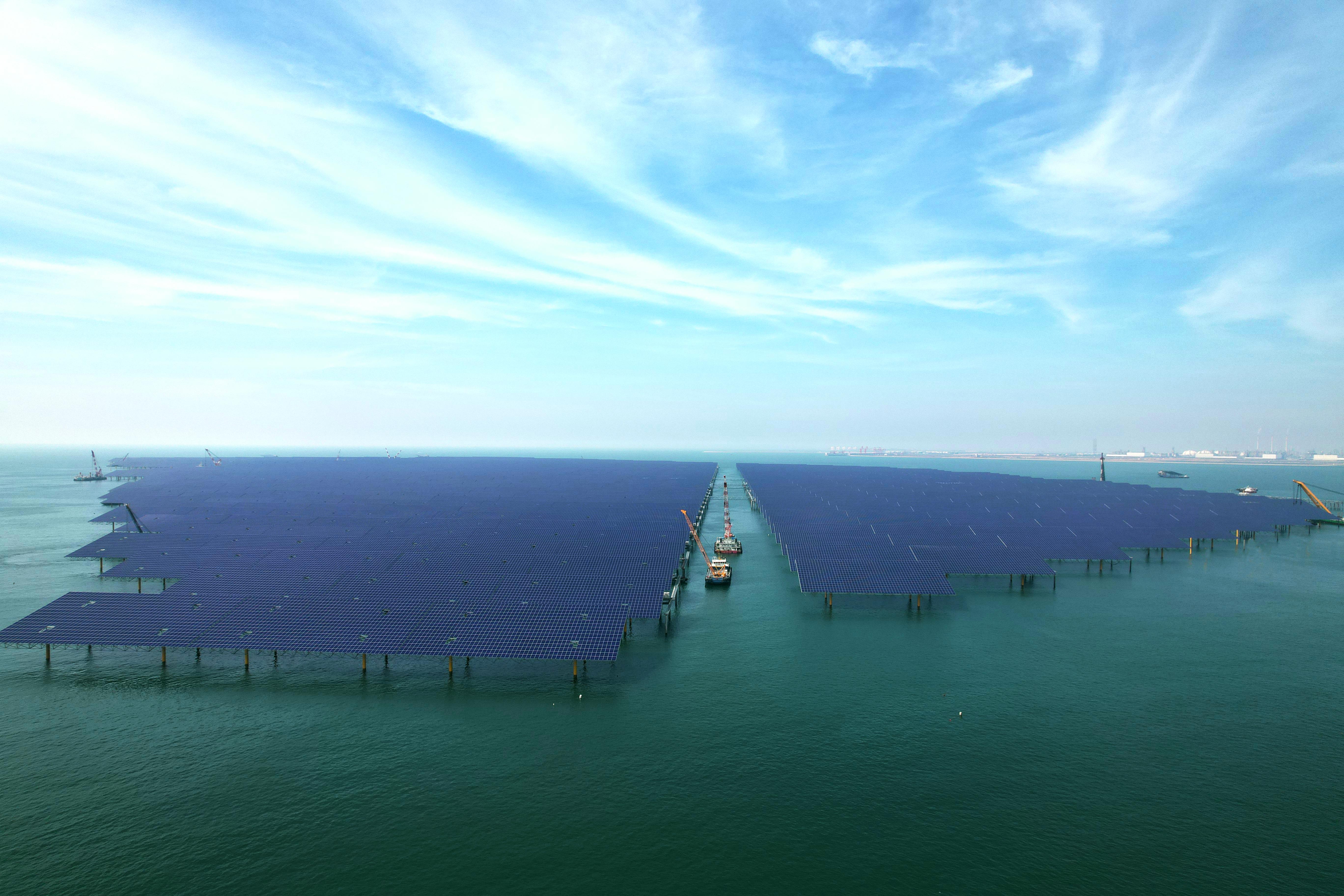 我国离岸距离最远海上风电项目实现全容量并网