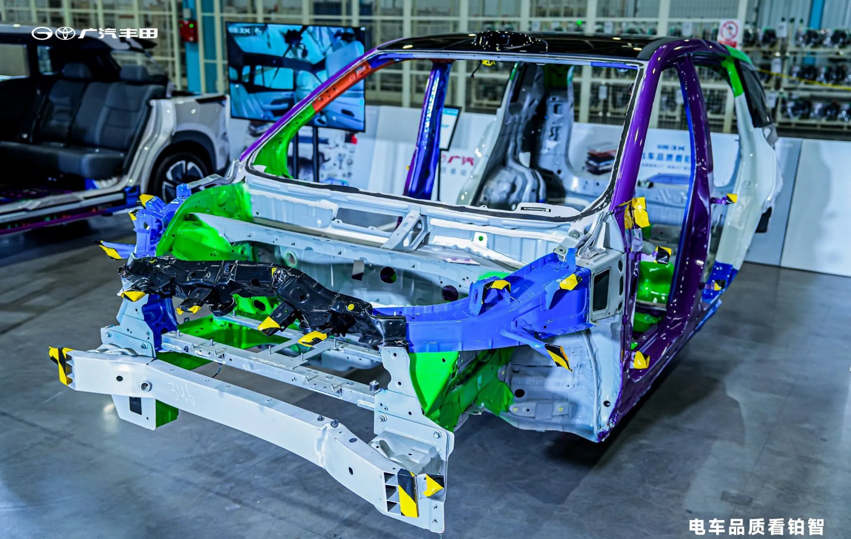 一汽解放发布智能电动底盘 定义未来运输效率边界与产业形态