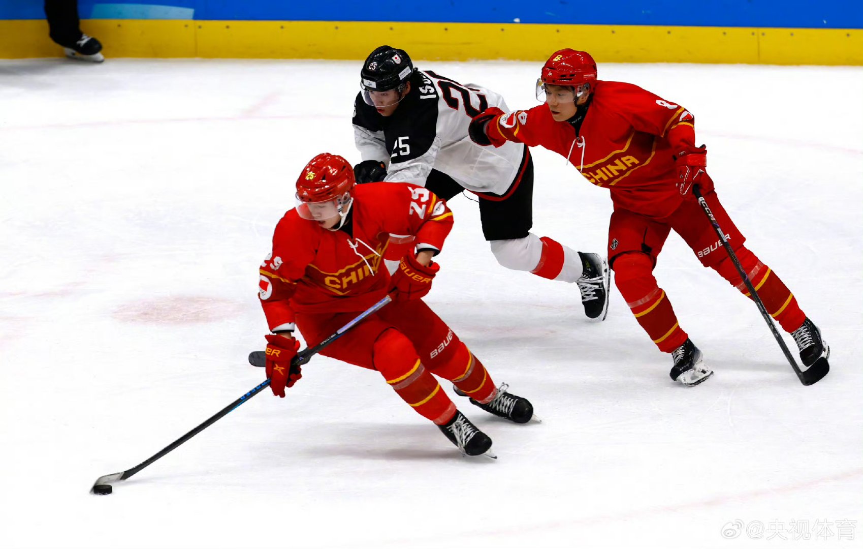 从冰博会看中国冰雪运动装备的机遇和挑战