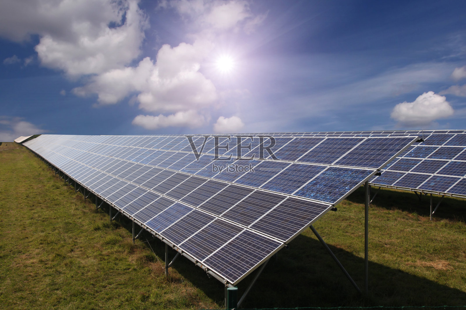 太阳能公司获33.18亿元可再生能源补贴