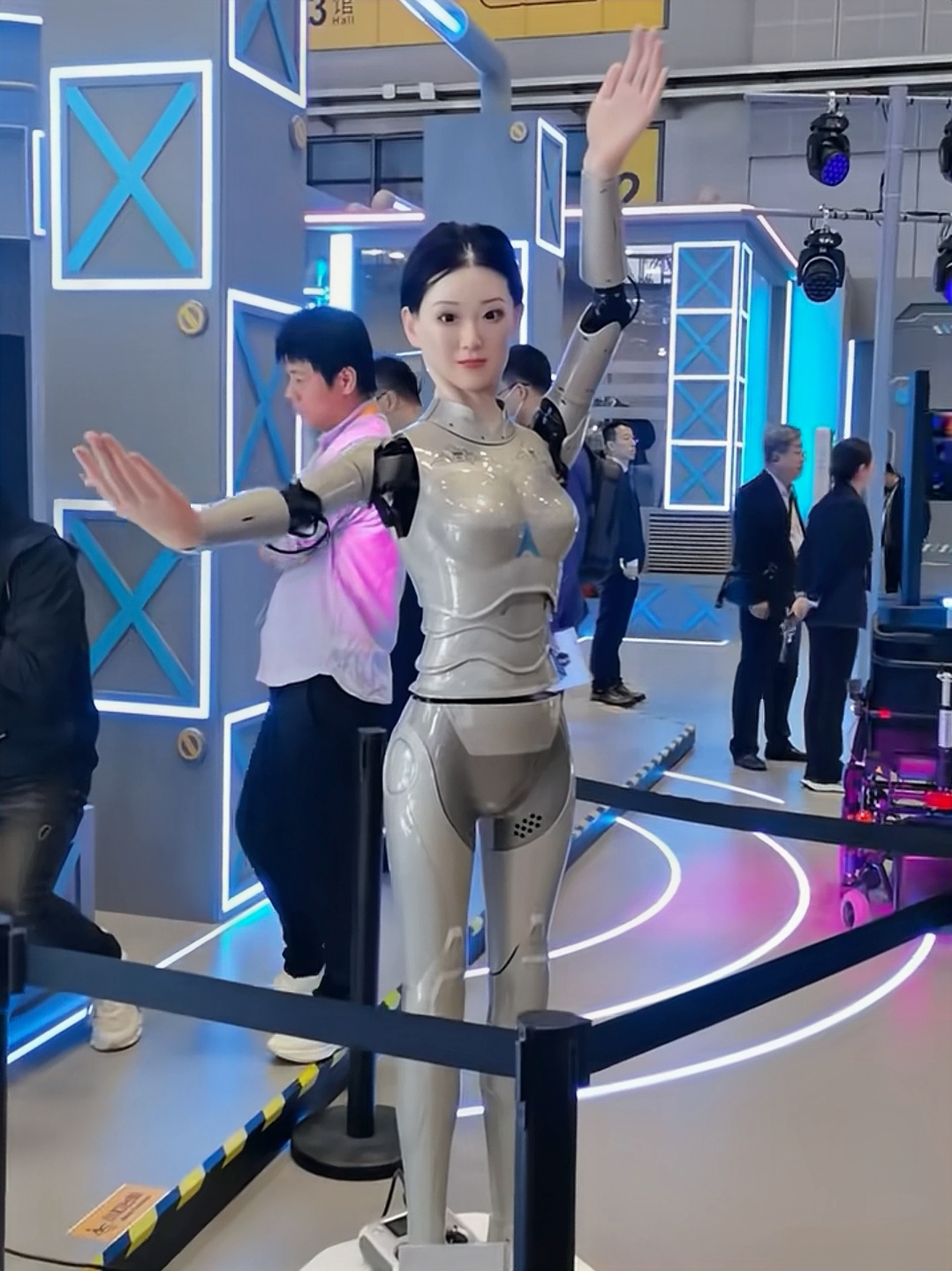 容知日新：将继续深化“人工智能+工业”融合创新