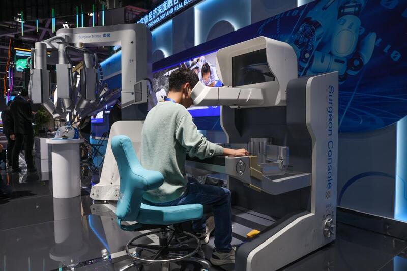 “对中国经济前景充满信心”——访亚洲开发银行驻中国代表处首席代表阿西夫·奇马