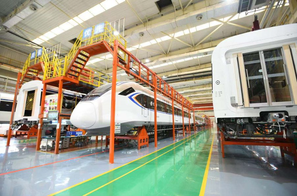 智能化、绿色化、融合化步伐加快 制造业“压舱石”作用更加凸显