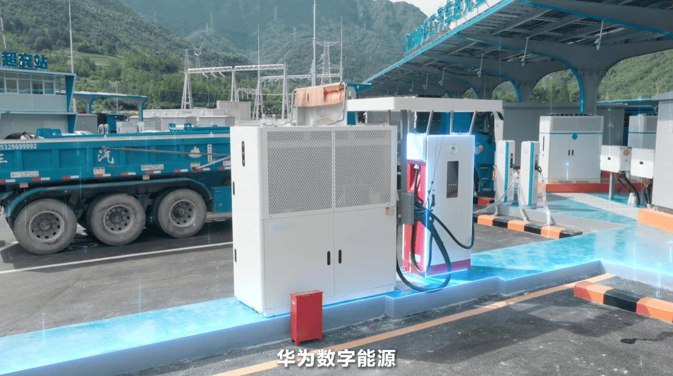 海南最大新能源重卡超充站投产