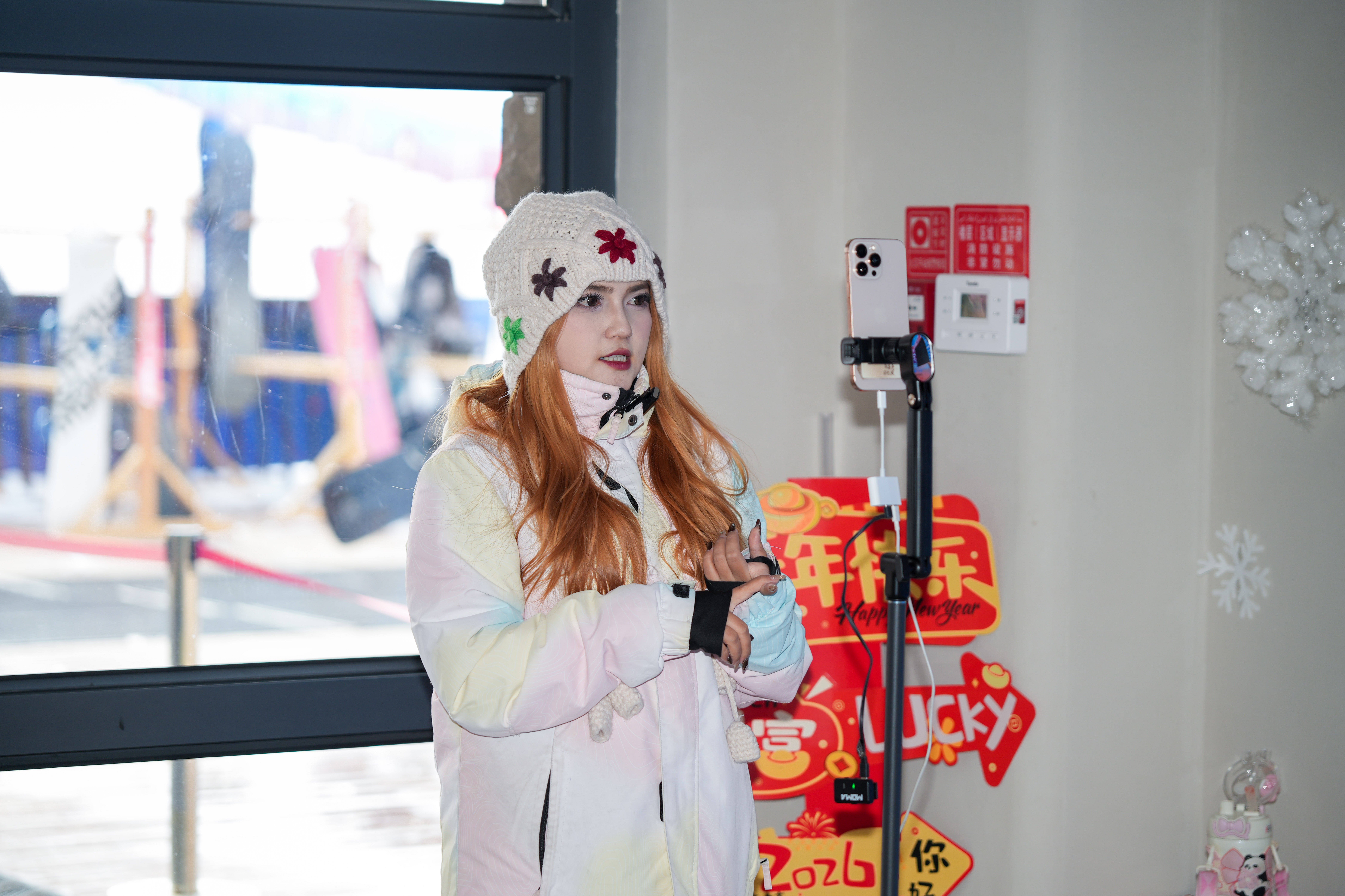 新华视点丨冰雪“冷资源”带动全域“热经济”：从“文旅链”到“IP热”