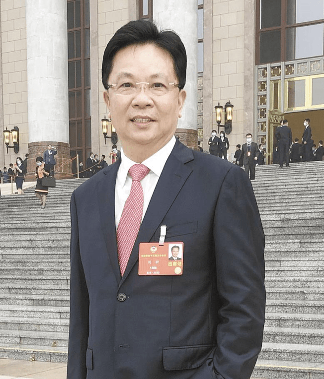 两会聚焦 | 龙头上市公司代表委员畅谈高质量发展新蓝图