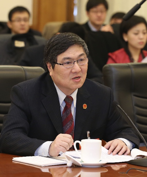 两会热点 | 全国政协委员、奇安信董事长齐向东：为AI预设“安全护栏” 促进创新行稳致远