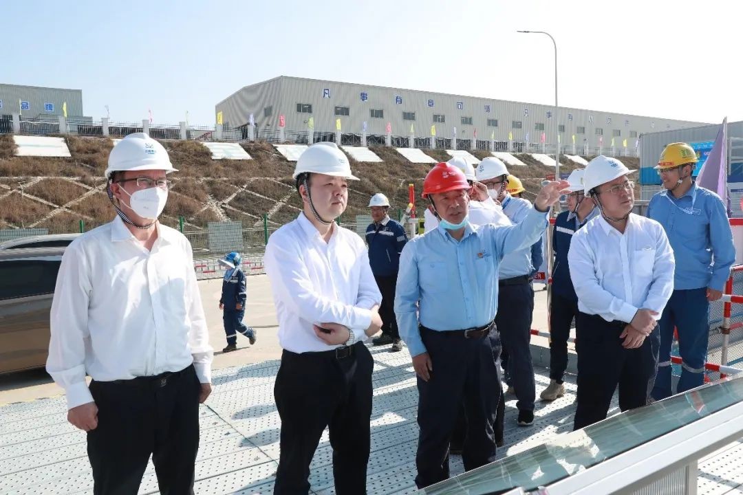 全国政协委员、中国核电董事长卢铁忠：核智双向奔赴 解锁能源新可能