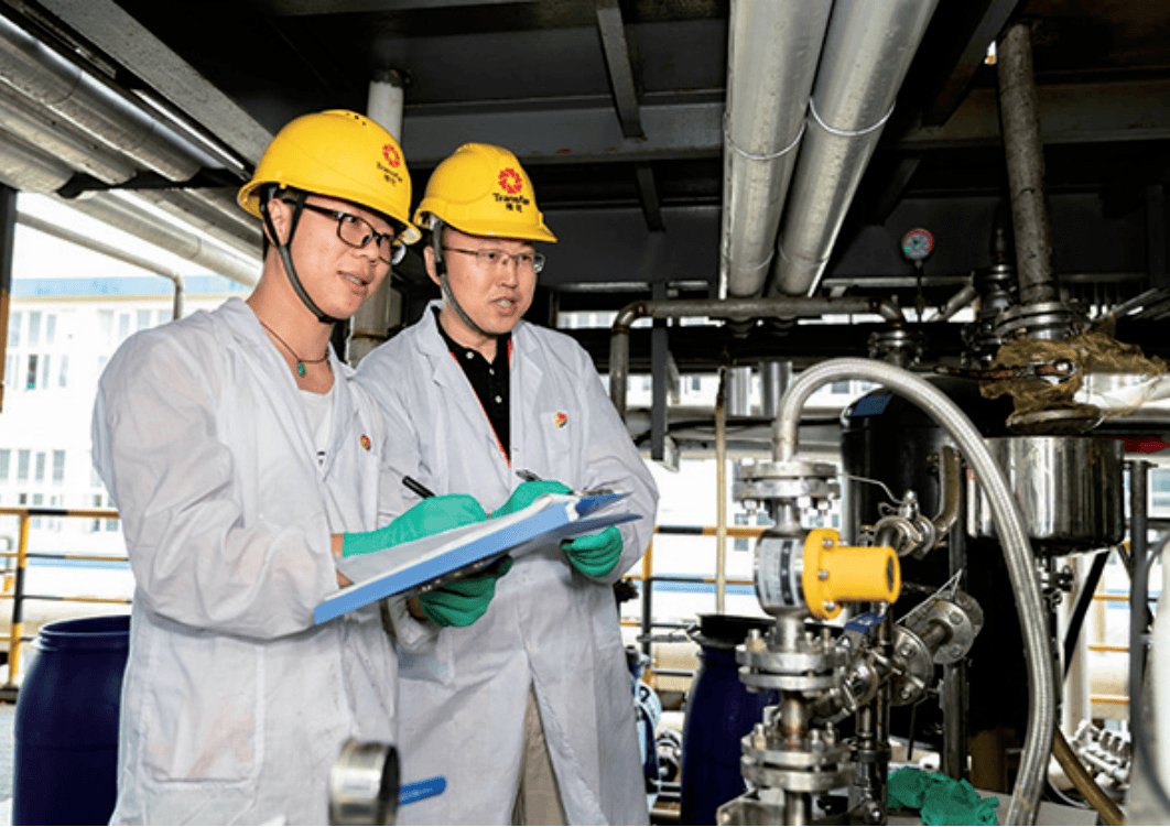 全国人大代表、传化集团董事长徐冠巨:以绿色转型赢主动权 以液冷技术占制高点