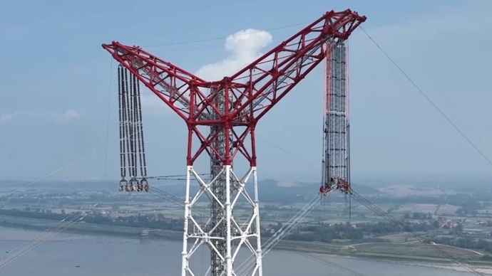 “西电东送”向江苏送电超1万亿度